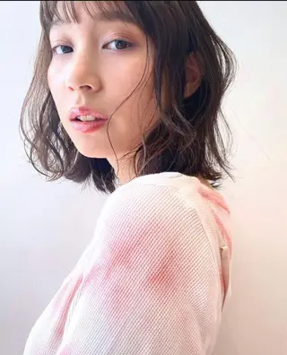 ミディアム カラー k-twoたき✨艶感 カラー/美髪矯正のヘアスタイル