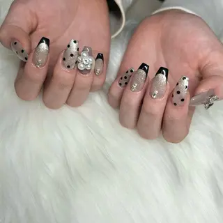 ネイル ANELA mのネイルデザイン