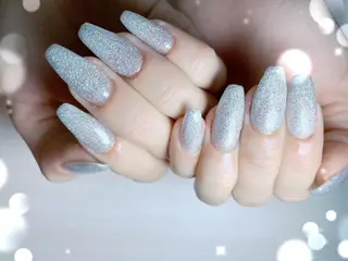 ネイル Whity所属・Whity kiriのネイルデザイン