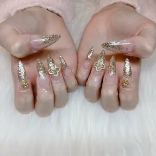 ロング HANA うるののネイルデザイン