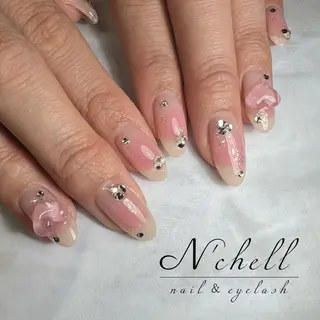 ネイル Nailist Aoiのネイルデザイン