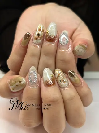ネイル MELL-NAIL所属・Ayaka. MELL-NAILのネイルデザイン