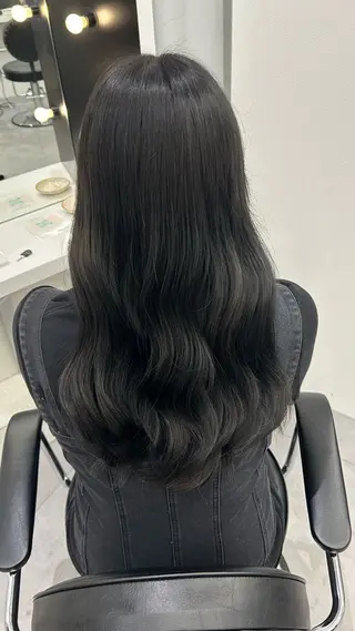 ロング みゆき/透明感カラー /カラー特化のヘアスタイル