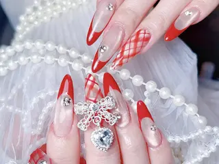 ネイル Mina🤍 愛莉🪽のネイルデザイン