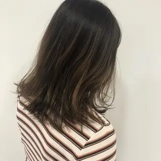 セミロング GLROW haruhiのヘアスタイル