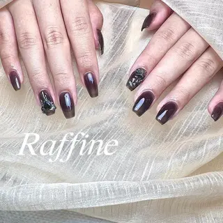 ネイル RAFFINE 月🦋🩵のネイルデザイン