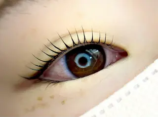 マツエク・マツパ un par un アンパルアン所属・un par unの眉毛・アイブロウイメージ