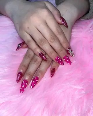 ネイル 川崎 友美のネイルデザイン