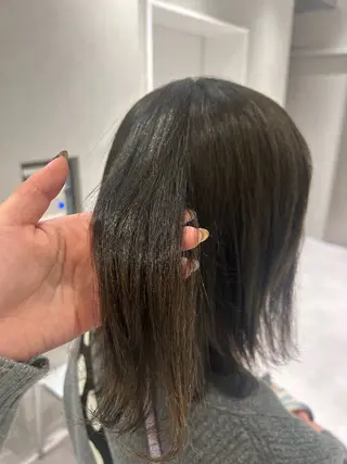 ミディアム SALOWIN 新宿三丁目me+所属・レイヤー/ボブ/ 髪質改善/石井ハルカのヘアスタイル