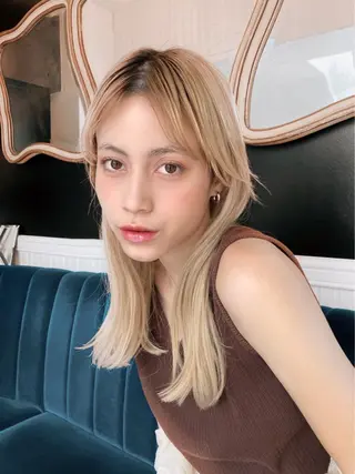 セミロング AULENT所属・嶋崎 留美のヘアスタイル