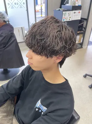 ミディアム パーマ メンズ メンズパーマ/波巻き パーマ/シャドウのヘアスタイル