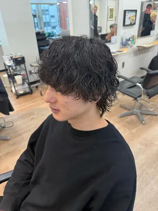 パーマ メンズ WAVEY2 ft.fifth MENS SALON 横浜西口店所属・井出 超月のヘアスタイル