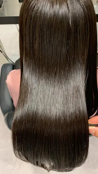 ロング カラー パーマ 🌈艶髪/髪質改善 新宿itouのヘアスタイル