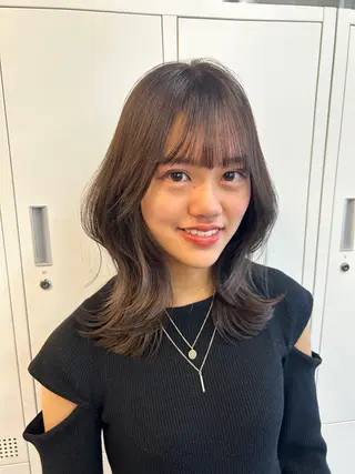 ミディアム 女性らしいモテヘア 韓国ヘアhikariのヘアスタイル