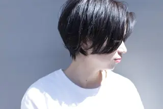 ショート カラー ill副店長 立和田純也のヘアスタイル