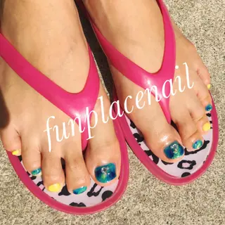 ショート ミディアム セミロング ロング カラー パーマ ヘアアレンジ メンズ キッズ ネイル まつエク nail salon＆school felice所属・フェリーチェ瑞江店 新山のネイルデザイン