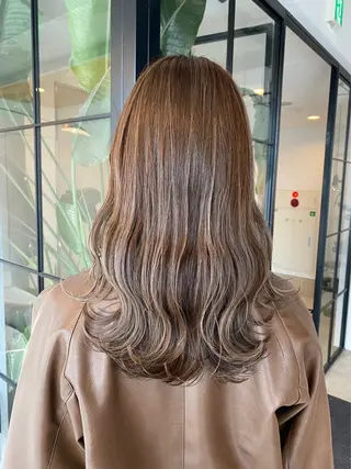 セミロング ベージュカラー/新潟 カラー特化/落合優吾のヘアスタイル
