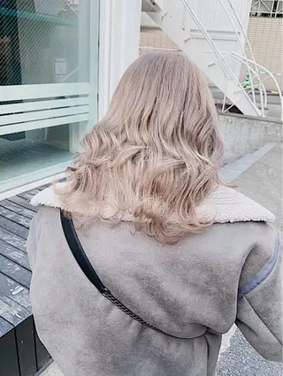 カラー ✨ハイトーン指名No .1✨MORIOのヘアスタイル