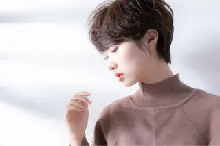 ショート ヘアアレンジ AGU akariのヘアスタイル