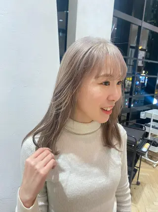 セミロング カラー 増井 彩乃のヘアスタイル