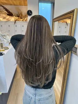 ロング カラー ヘアアレンジ 久米 治仁のヘアスタイル