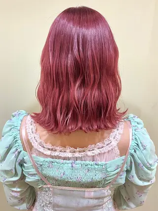 ミディアム カラー ANNA /艶髪/ハイトーンのヘアスタイル