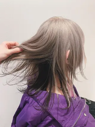 セミロング カラー ハイトーン/ウルフ /小澤凌祐🦕のヘアスタイル