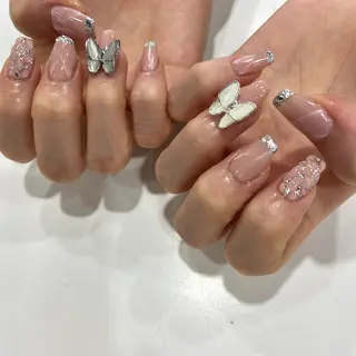 ネイル Allure小山店 Maiのネイルデザイン