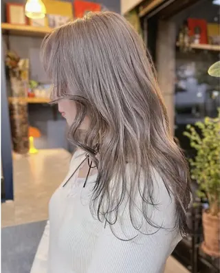 ロング 🌈カラーとエクステ 🌈のヘアスタイル