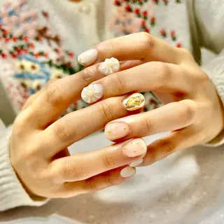 ネイル ステラ marikominoのネイルデザイン