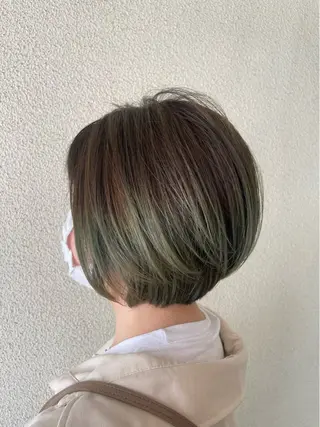 ショート カラー 1月特別価格⚡️ 🌈岩田怜子🌈のヘアスタイル