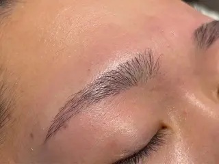 アイブロウ 久保 純那の眉毛・アイブロウイメージ