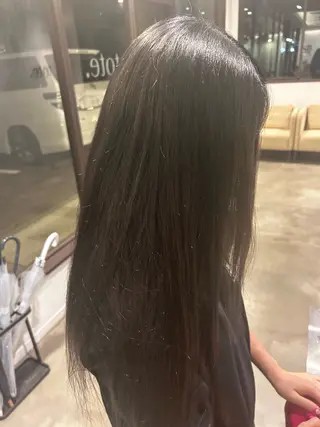 カラー tote. 成瀬晃のヘアスタイル