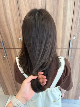 ミディアム カラー 柔らかブラウンカラー 🐈🤎Rikoのヘアスタイル