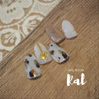 ネイル 山本 友理のネイルデザイン