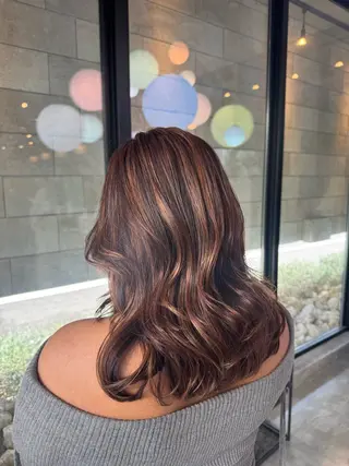 ロング カラー 山本 望華のヘアスタイル