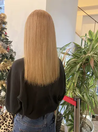 カラー BRAS ナカガワのヘアスタイル