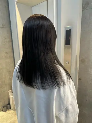 ミディアム カラー OLSEN D.B.A BALLOON HAIR所属・さとう あやかのヘアスタイル