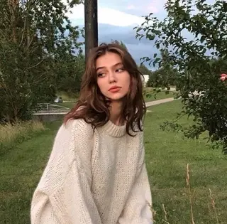 カラー atelier doux dimanche（アトリエ・ドゥー・ディマンシュ）所属・Fukamiレイヤー 透明感カラーのヘアスタイル