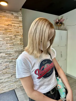 ミディアム カラー AN²S所属・透明感カラー KATSURENのヘアスタイル