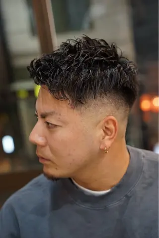 ショート パーマ メンズ TIGHT SWAG BARBERWORKS所属・TIGHT SWAG YUTOのヘアスタイル