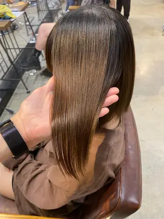 ミディアム 石川 雅のヘアスタイル