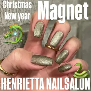 ネイル HENRIETTA NAILSALON所属・HENRIETTA NAILSALONのネイルデザイン