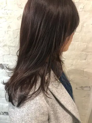 ロング 泊 紗羅のヘアスタイル