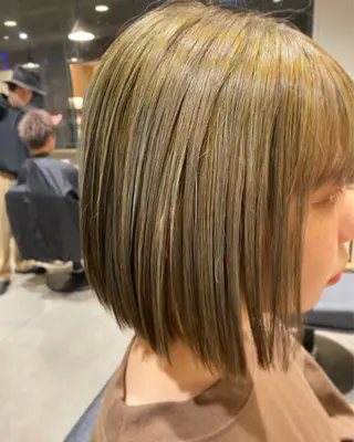 ショート カラー 新宿三丁目 Miyukiのヘアスタイル