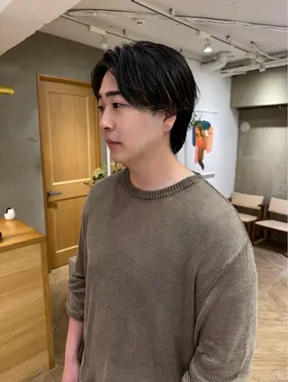 ミディアム パーマ メンズ センターパート 田形清流のヘアスタイル