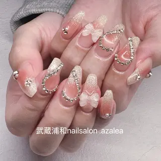 ネイル R inのネイルデザイン