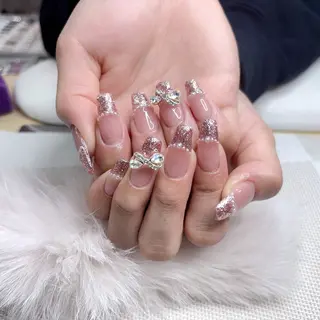 ネイル 🤩 Yuliaユリアのネイルデザイン