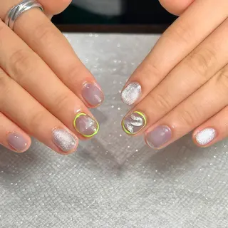 ネイル Mizuliネイル 眉毛メイクのサロンのネイルデザイン