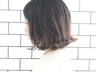 ミディアム カラー パーマ ヘアアレンジ ネイル マツエク・マツパ 川野 彩海のヘアスタイル